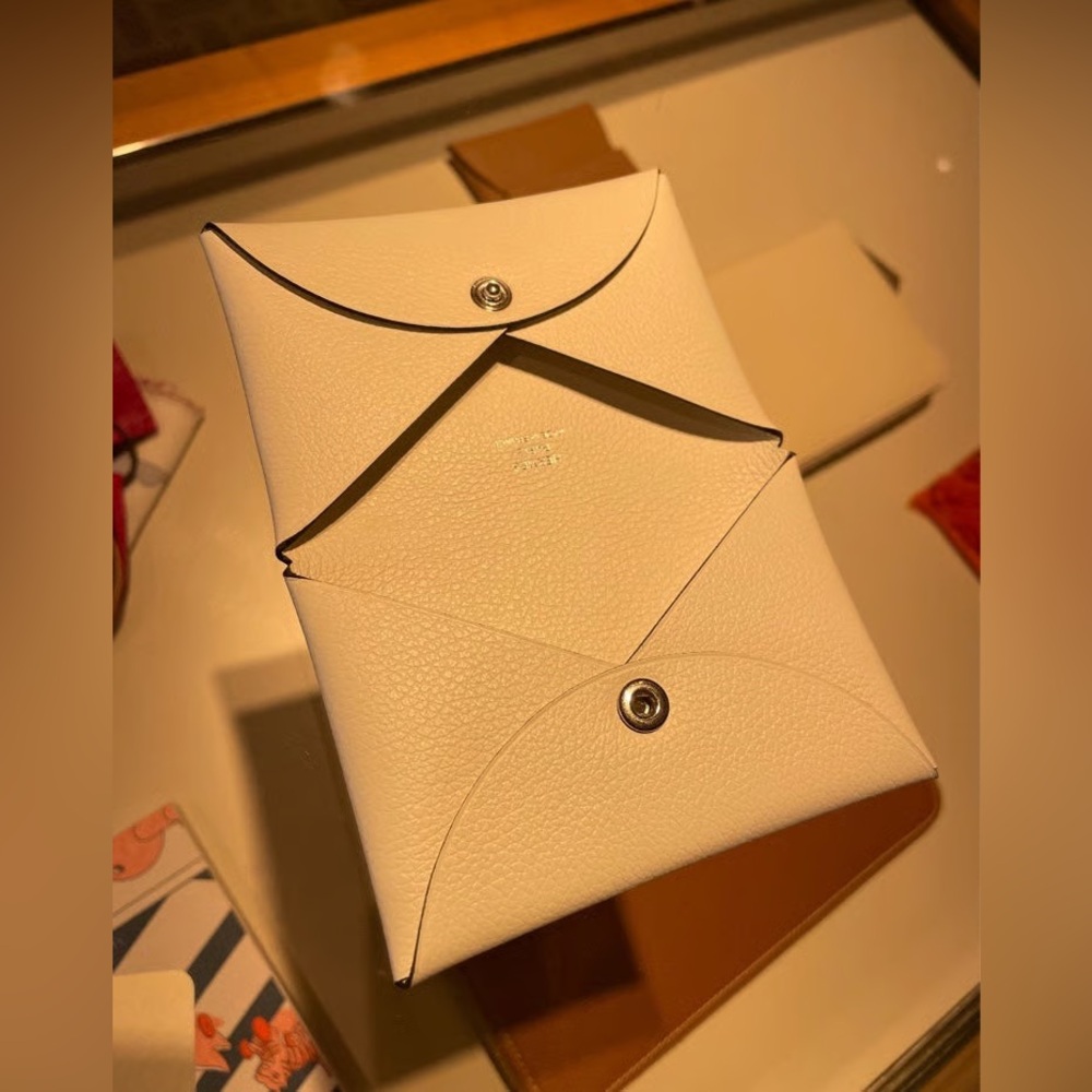 Hermès Calvi Cardholder — Mushroom